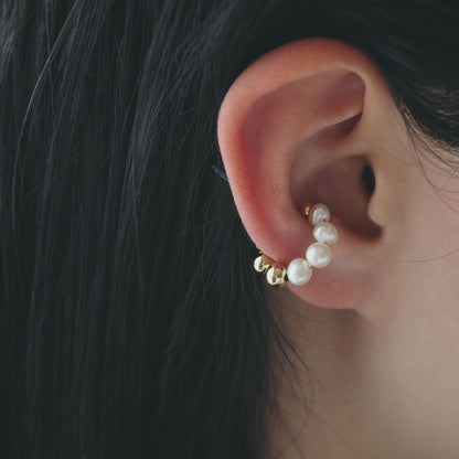 Natural stone Sazare crystal ear cuff | April birthstone