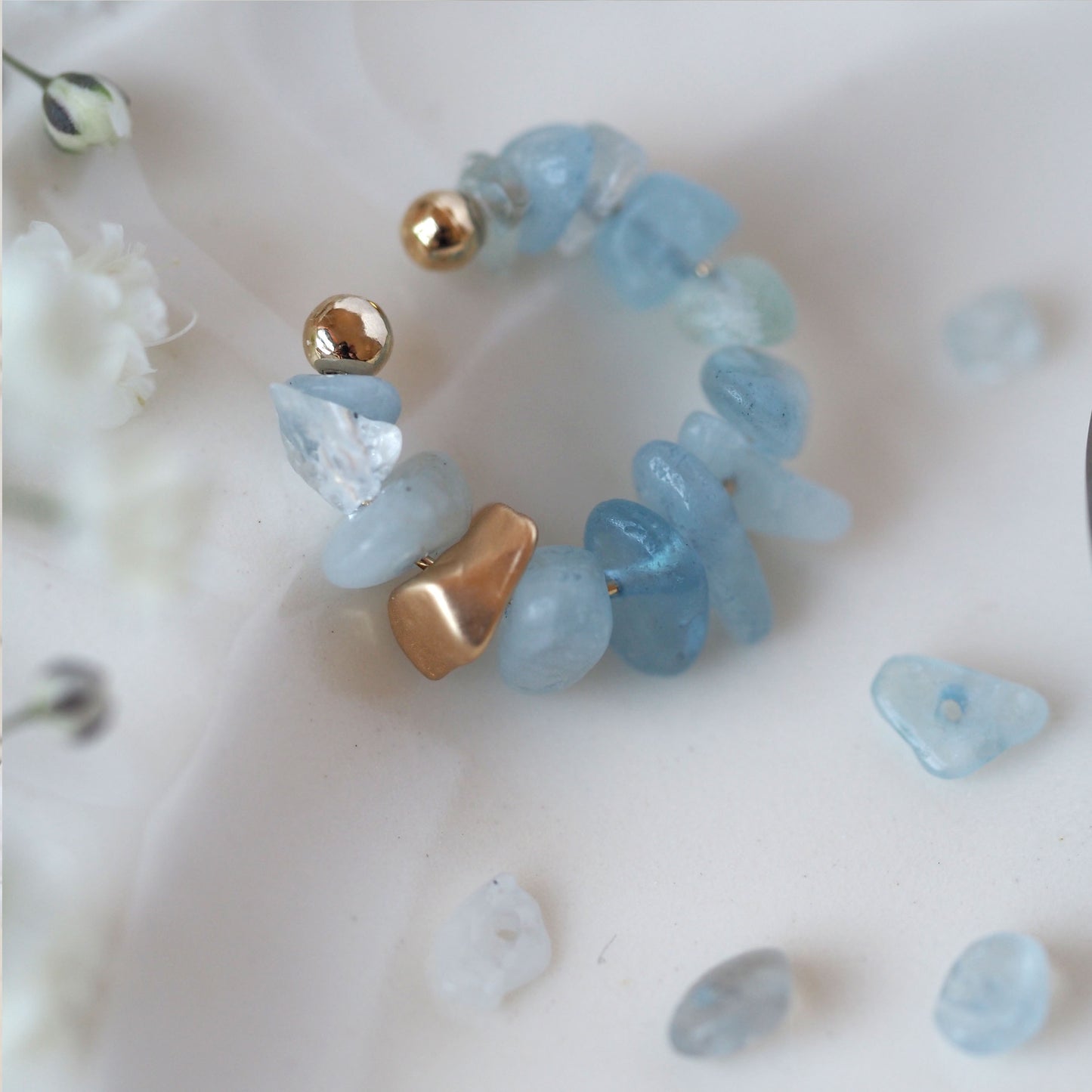 Natural stone Sazare crystal ear cuff | April birthstone