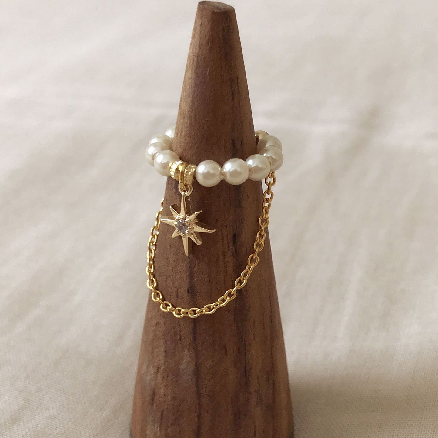 Freshwater pearl and cut bead ear cuff | June birthstone