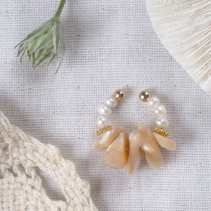 Mother of pearl x freshwater pearl ear cuff | June birthstone