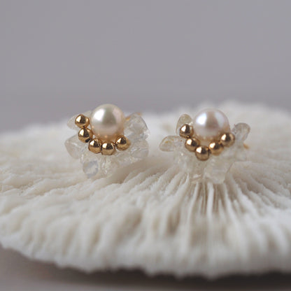 Flare｜Freshwater pearl x natural stone Sazare crystal &lt;&lt;Earrings/Earrings&gt;&gt;