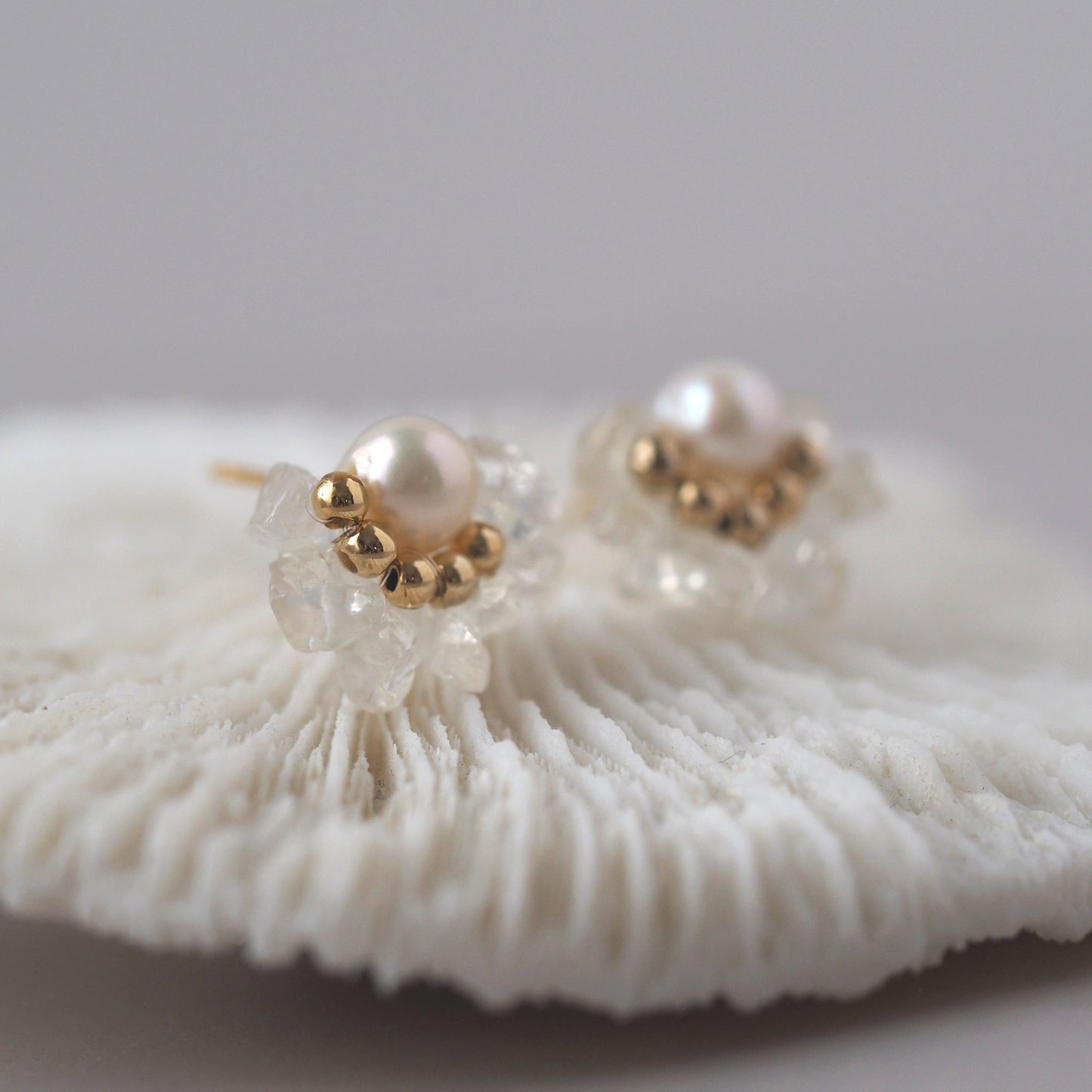 Flare｜Freshwater pearl x natural stone Sazare crystal &lt;&lt;Earrings/Earrings&gt;&gt;