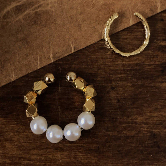 Freshwater pearl and cut bead ear cuff | June birthstone